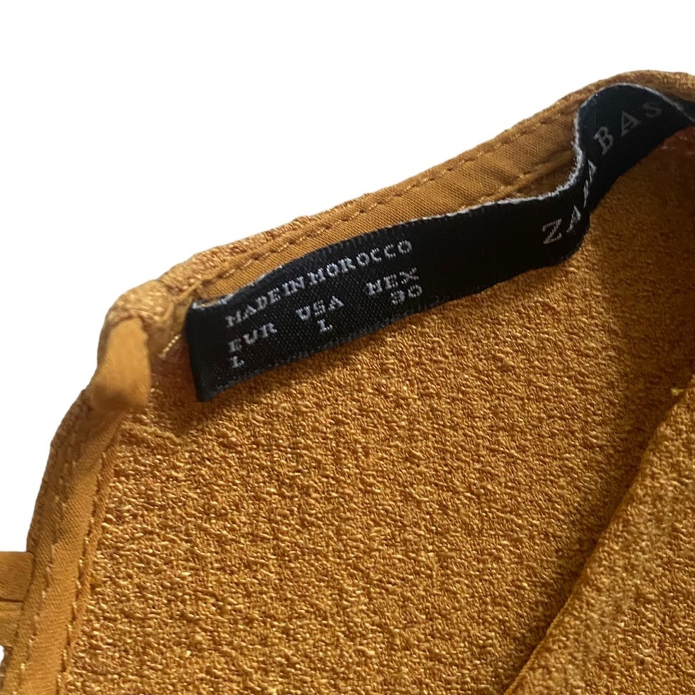 Zara blouse mustard yellow ruffle details large 3/4 sleeve - Picture 4 of 9